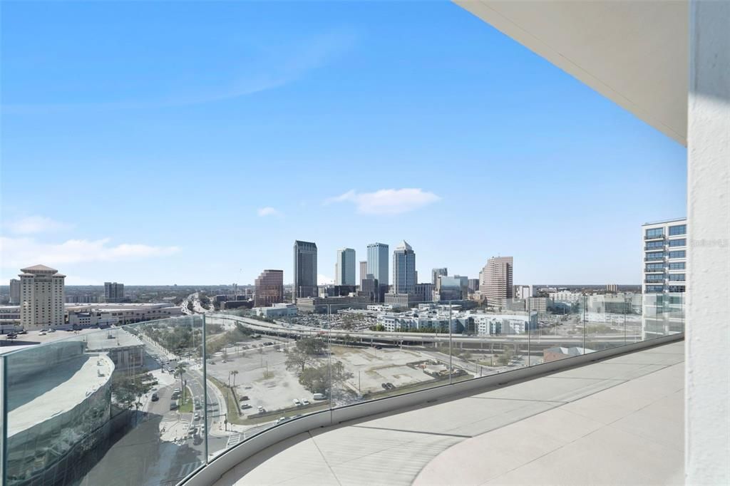 For Rent: $18,000 (2 beds, 2 baths, 2050 Square Feet)