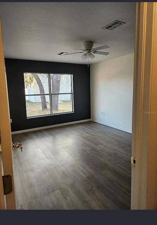 En Venta: $274,000 (3 camas, 2 baños, 1545 Pies cuadrados)