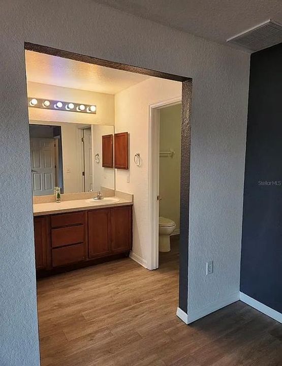 En Venta: $274,000 (3 camas, 2 baños, 1545 Pies cuadrados)