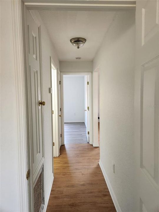 En Venta: $274,000 (3 camas, 2 baños, 1545 Pies cuadrados)