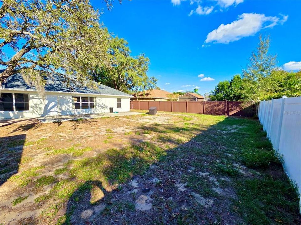 En Venta: $274,000 (3 camas, 2 baños, 1545 Pies cuadrados)