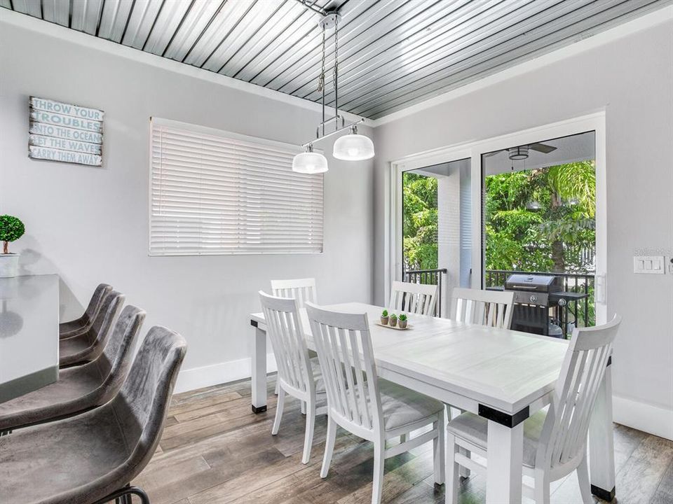 В аренду: $3,900 (4 спален, 3 ванн, 2544 Квадратных фут)