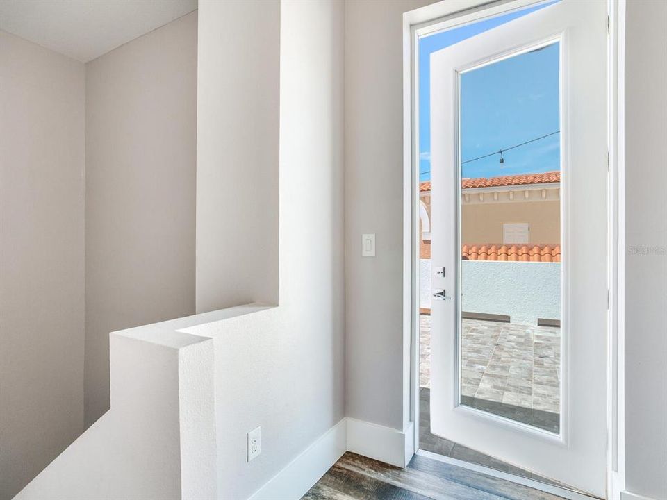 В аренду: $3,900 (4 спален, 3 ванн, 2544 Квадратных фут)