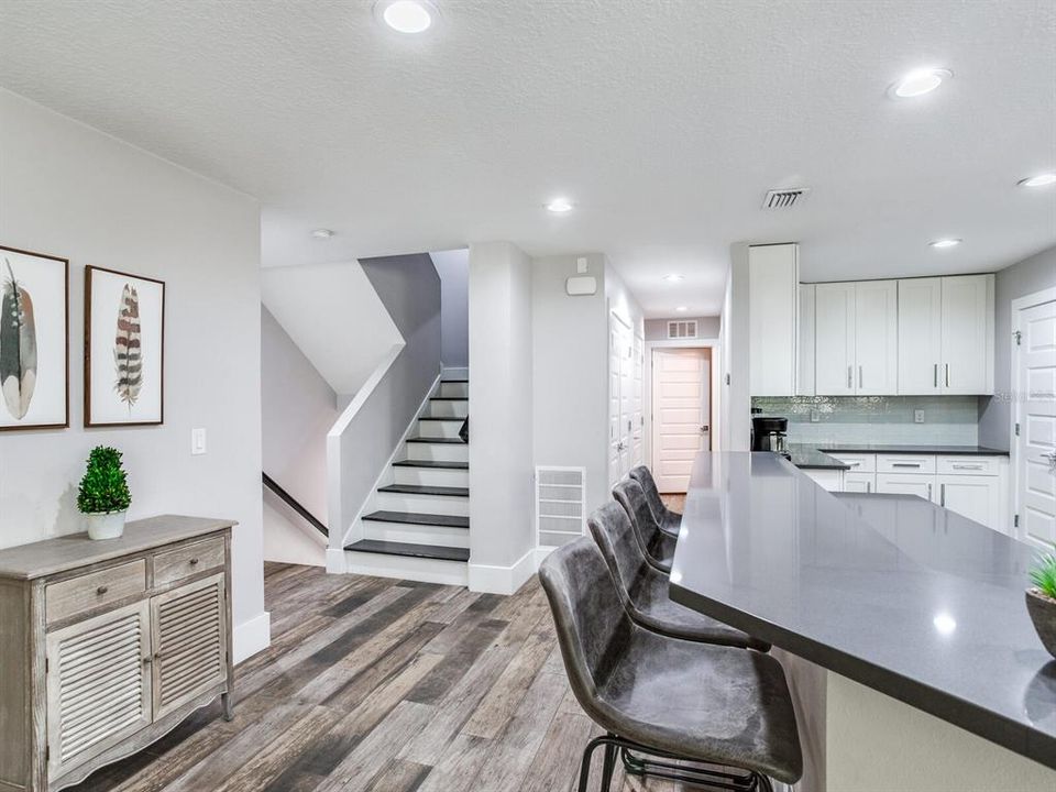 В аренду: $3,900 (4 спален, 3 ванн, 2544 Квадратных фут)