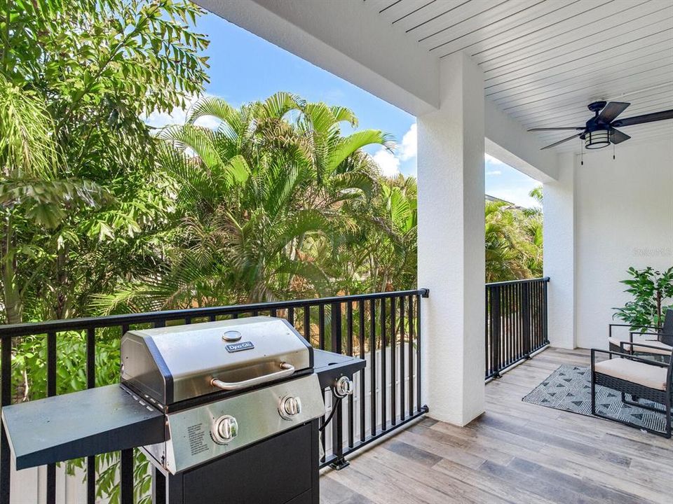 В аренду: $3,900 (4 спален, 3 ванн, 2544 Квадратных фут)