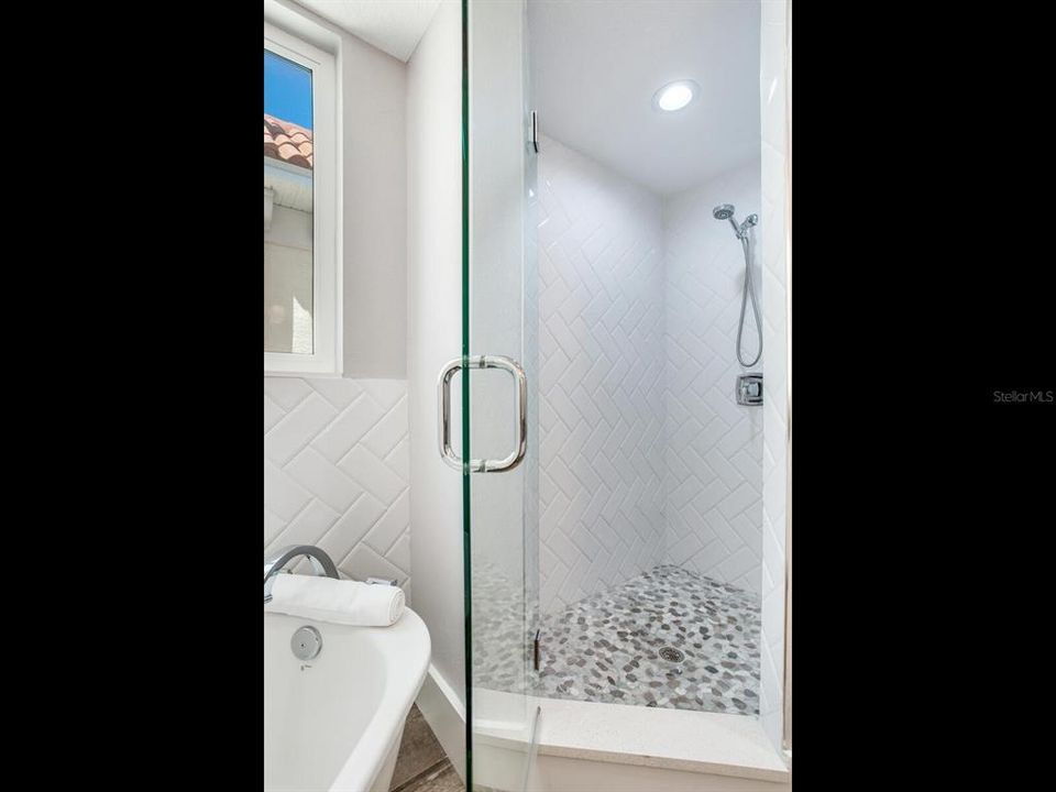 В аренду: $3,900 (4 спален, 3 ванн, 2544 Квадратных фут)