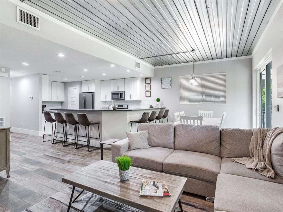 В аренду: $3,900 (4 спален, 3 ванн, 2544 Квадратных фут)