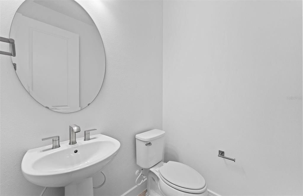 合同活跃: $527,060 (2 贝兹, 2 浴室, 2269 平方英尺)