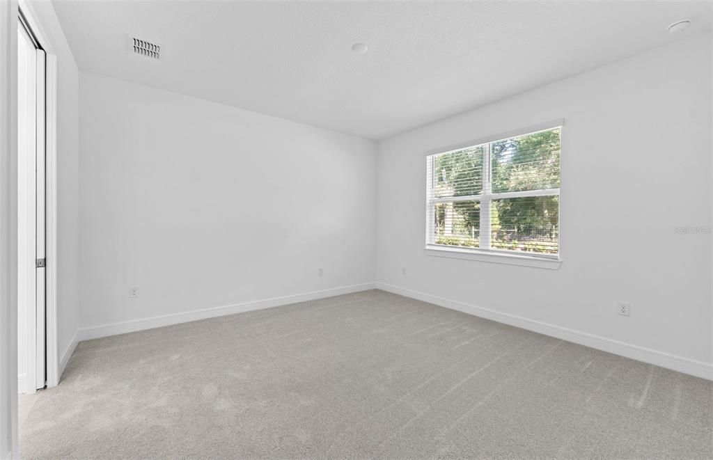 合同活跃: $527,060 (2 贝兹, 2 浴室, 2269 平方英尺)