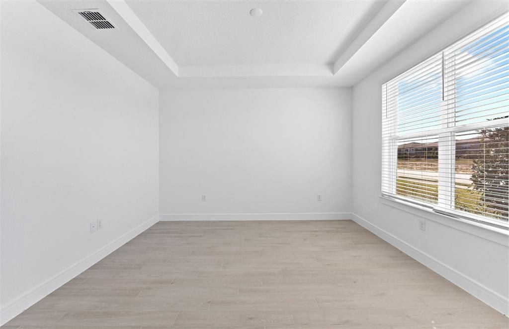 合同活跃: $527,060 (2 贝兹, 2 浴室, 2269 平方英尺)