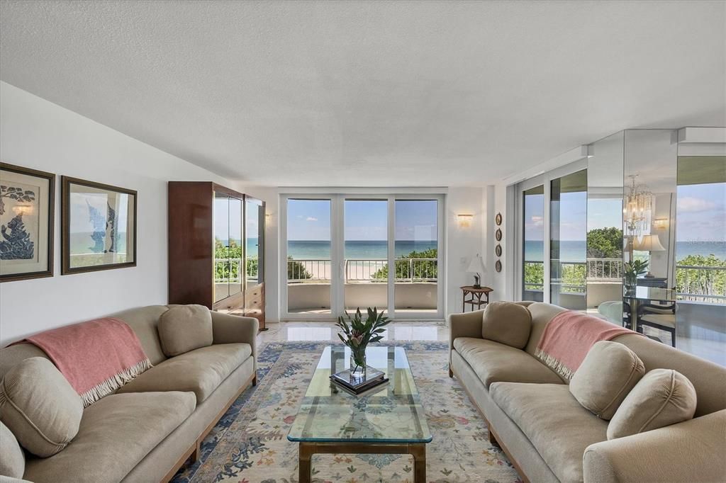 На продажу: $1,999,000 (3 спален, 3 ванн, 2122 Квадратных фут)