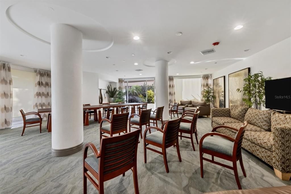 На продажу: $1,999,000 (3 спален, 3 ванн, 2122 Квадратных фут)