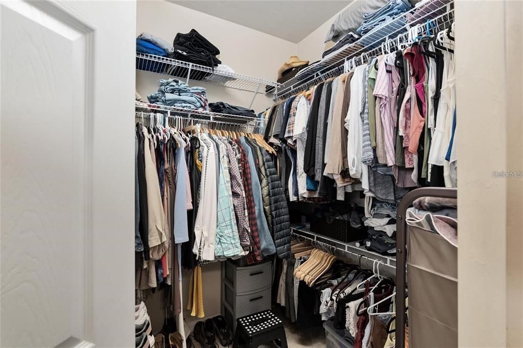 For Rent: $2,700 (3 beds, 2 baths, 1563 Square Feet)