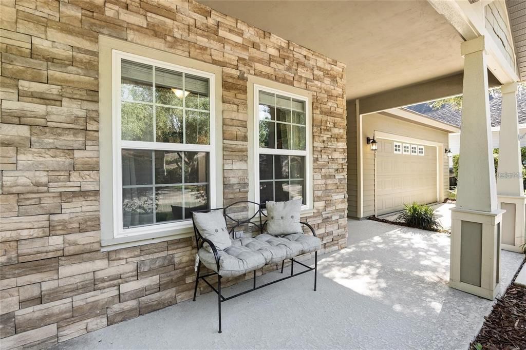 For Rent: $2,700 (3 beds, 2 baths, 1563 Square Feet)