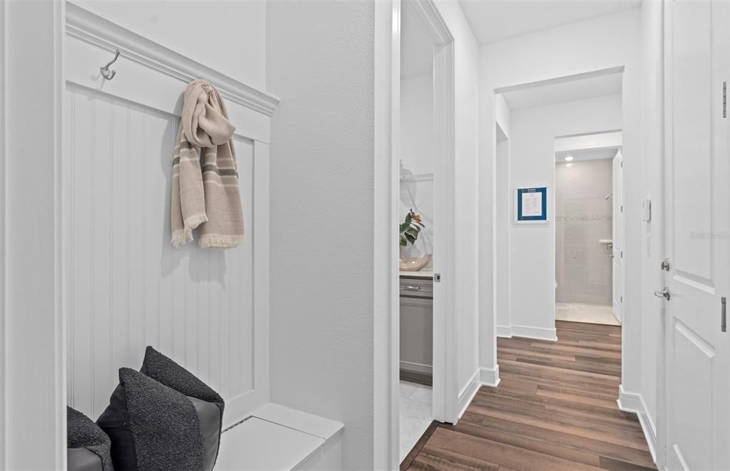 Activo con contrato: $699,498 (3 camas, 2 baños, 2088 Pies cuadrados)