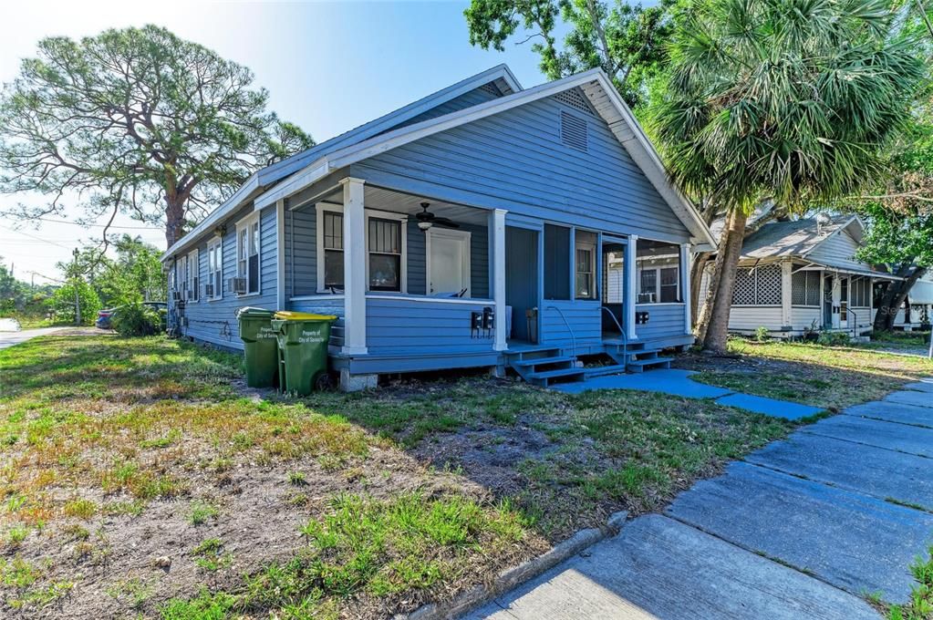 待售: $739,000 (4 贝兹, 0 浴室, 2063 平方英尺)