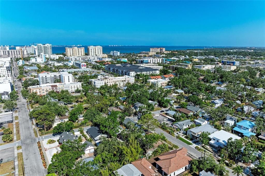 待售: $739,000 (4 贝兹, 0 浴室, 2063 平方英尺)