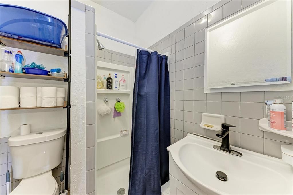 待售: $739,000 (4 贝兹, 0 浴室, 2063 平方英尺)