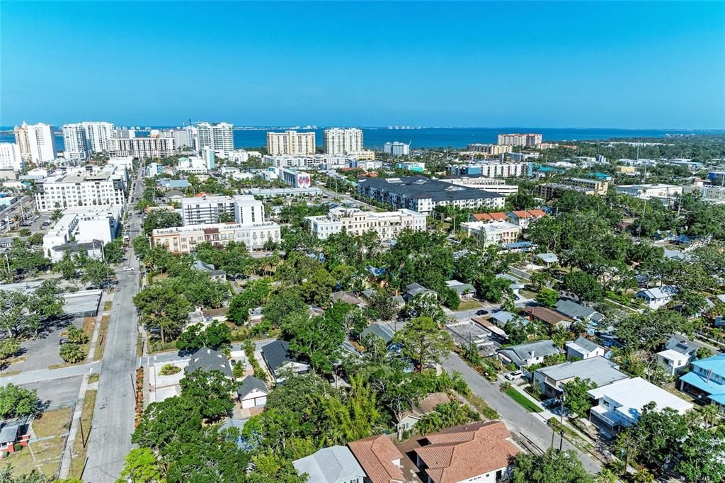 待售: $739,000 (4 贝兹, 0 浴室, 2063 平方英尺)