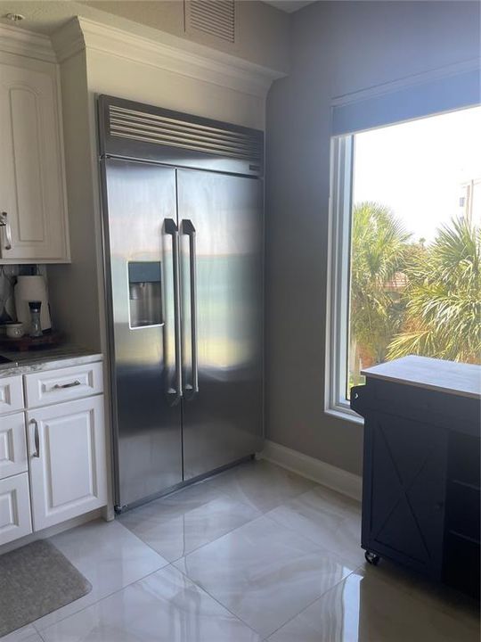 For Rent: $6,000 (3 beds, 2 baths, 2065 Square Feet)