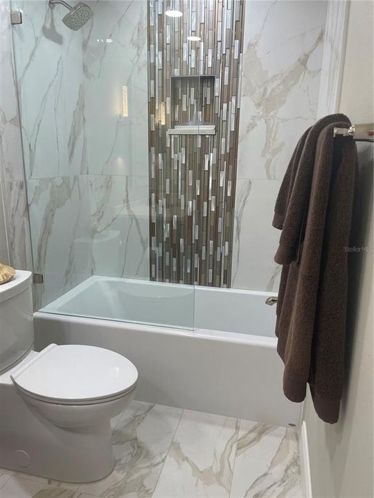 For Rent: $6,000 (3 beds, 2 baths, 2065 Square Feet)