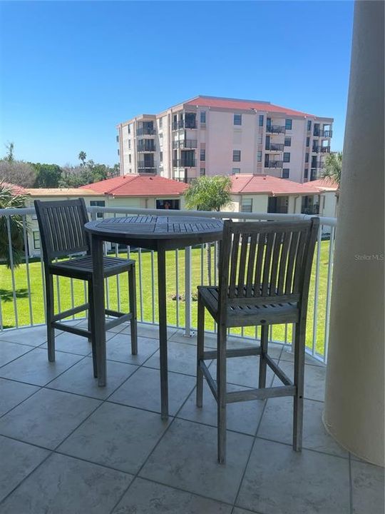 For Rent: $6,000 (3 beds, 2 baths, 2065 Square Feet)