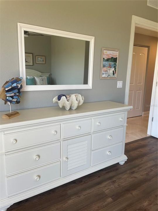 For Rent: $6,000 (3 beds, 2 baths, 2065 Square Feet)