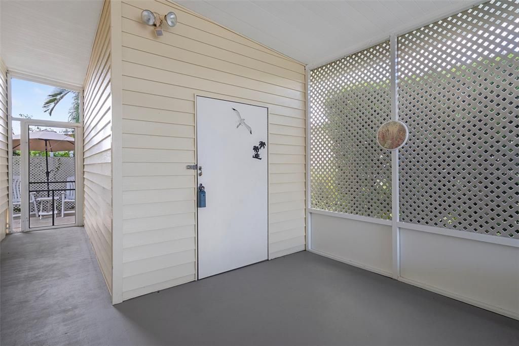 待售: $274,000 (2 贝兹, 2 浴室, 1334 平方英尺)