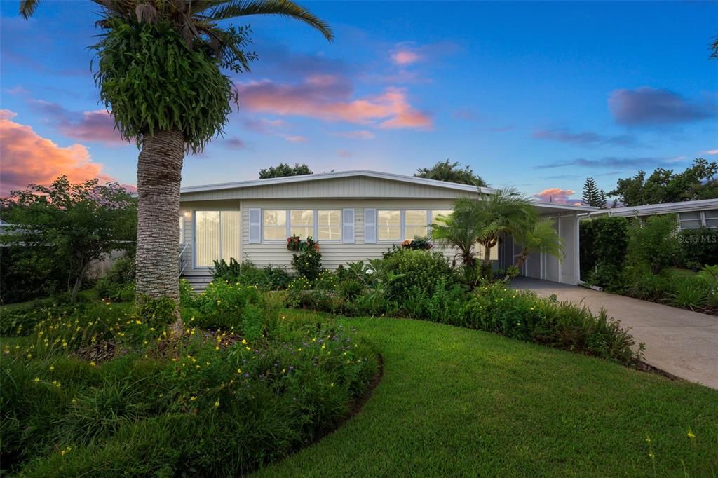 待售: $274,000 (2 贝兹, 2 浴室, 1334 平方英尺)