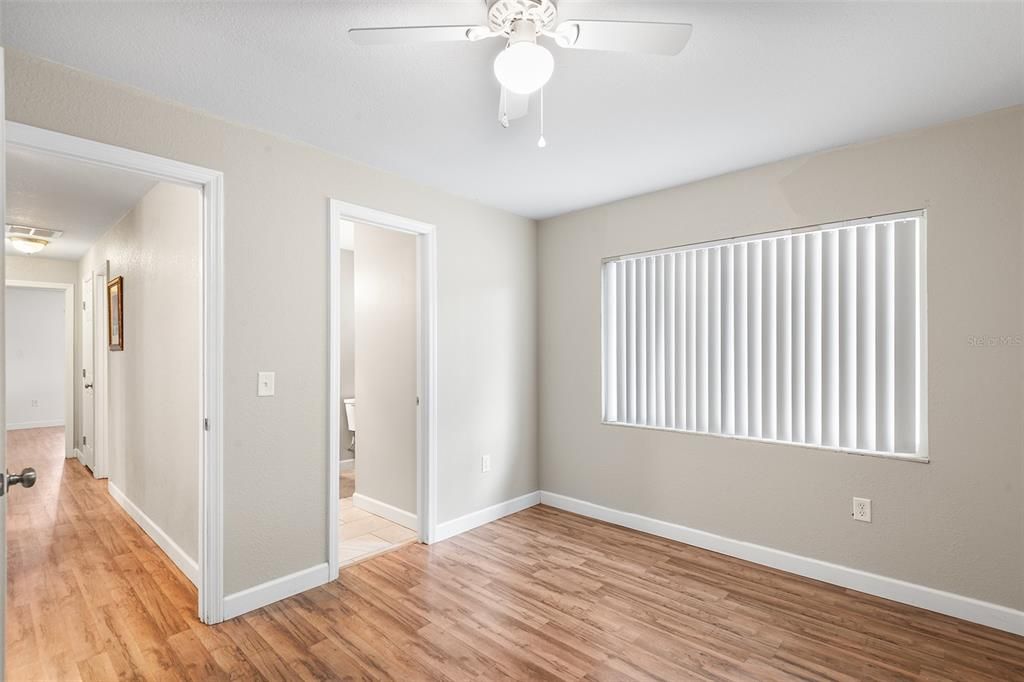 Active With Contract: $369,900 (3 beds, 3 baths, 2013 Square Feet)