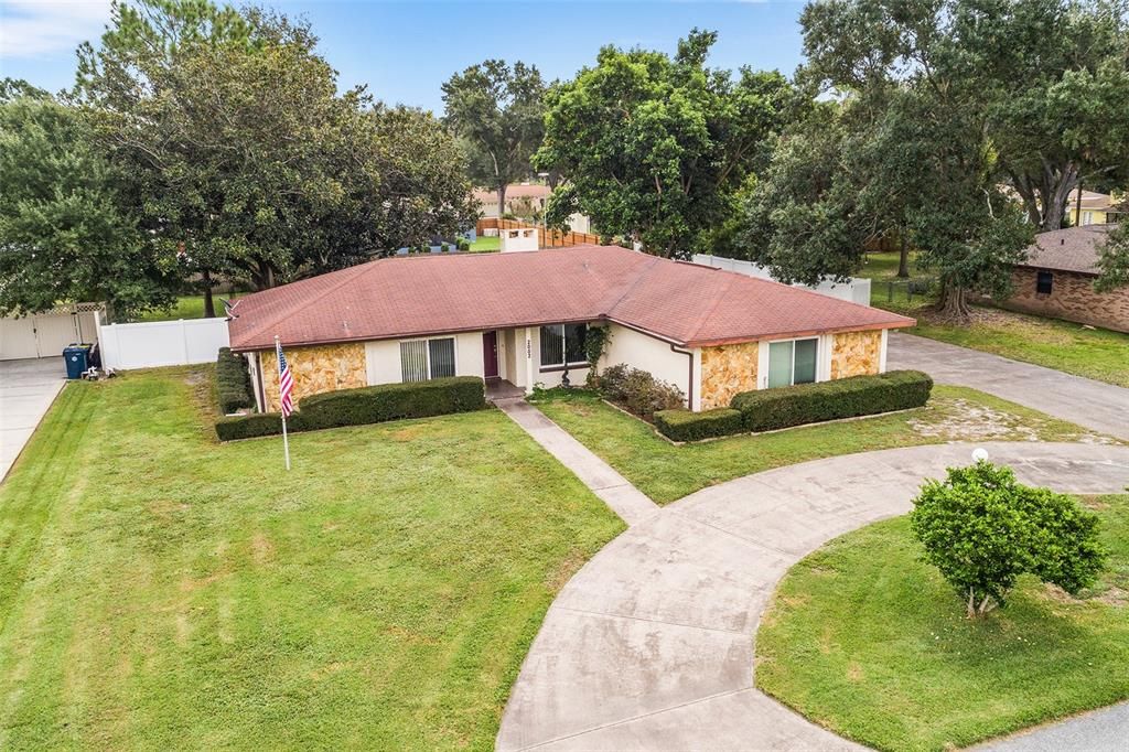 Active With Contract: $369,900 (3 beds, 3 baths, 2013 Square Feet)