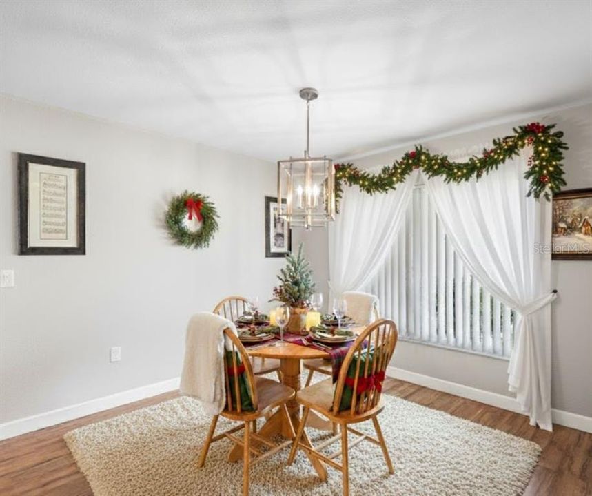 Active With Contract: $369,900 (3 beds, 3 baths, 2013 Square Feet)