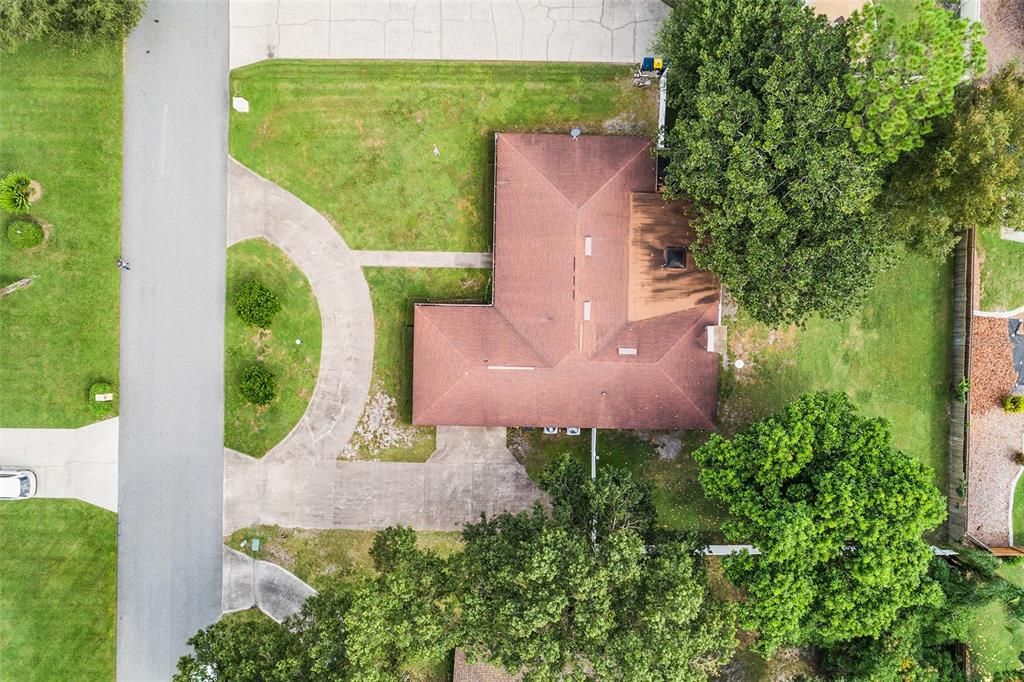 Active With Contract: $369,900 (3 beds, 3 baths, 2013 Square Feet)