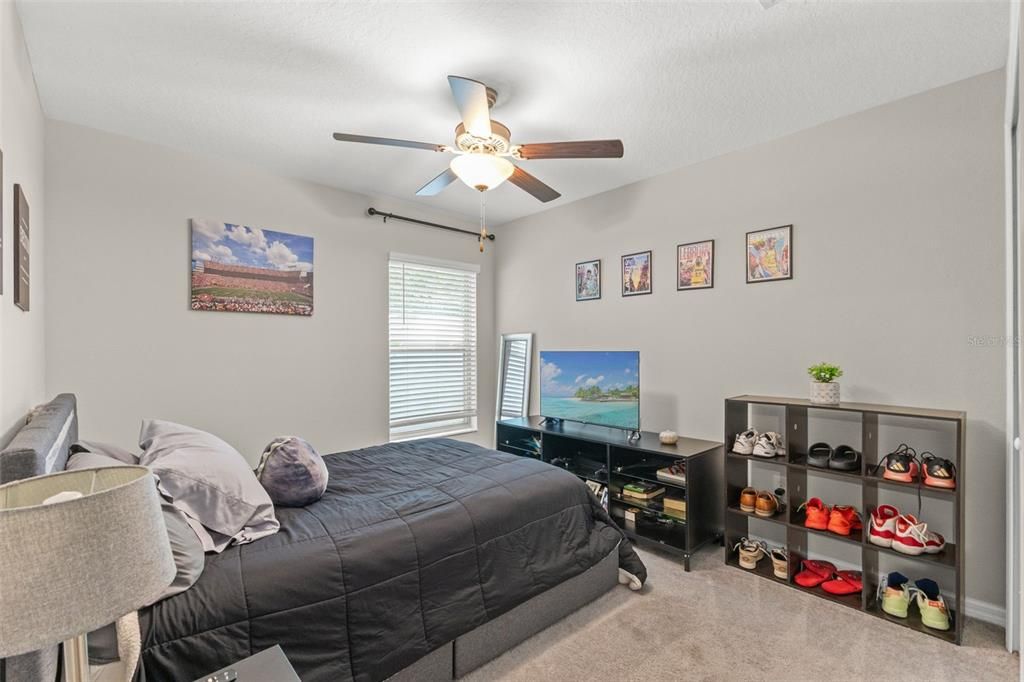 Active With Contract: $368,000 (4 beds, 2 baths, 1935 Square Feet)