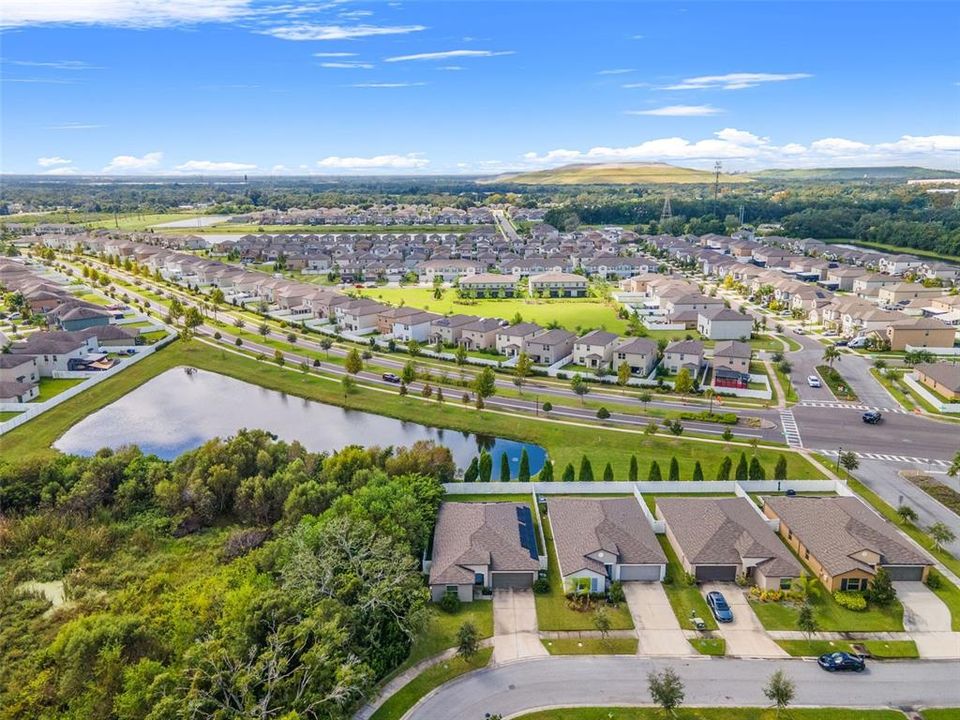 Active With Contract: $368,000 (4 beds, 2 baths, 1935 Square Feet)