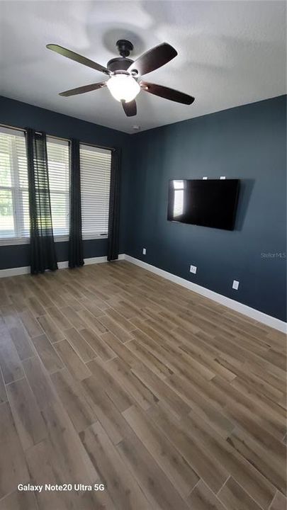 В аренду: $3,300 (4 спален, 3 ванн, 2600 Квадратных фут)