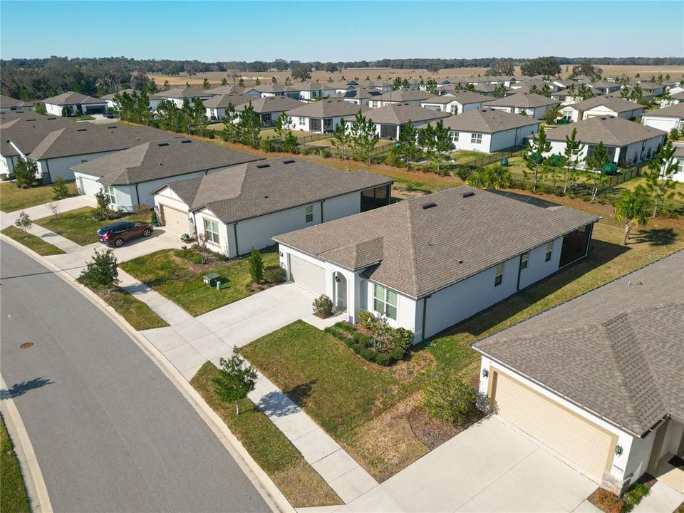 Под контрактом: $359,759 (3 спален, 2 ванн, 1847 Квадратных фут)