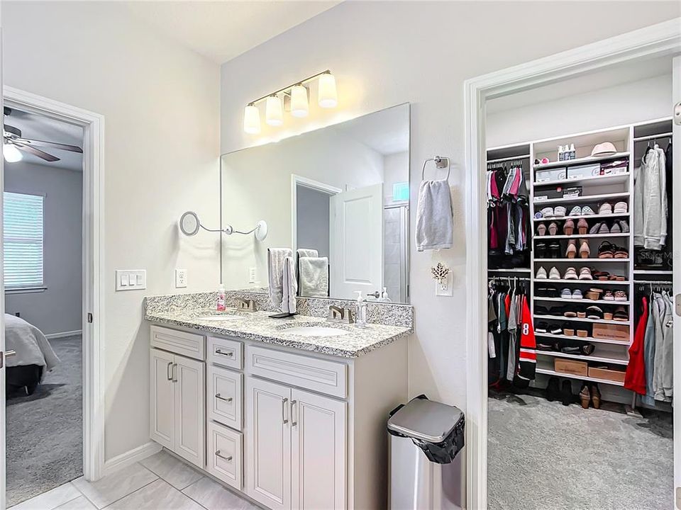 Под контрактом: $359,759 (3 спален, 2 ванн, 1847 Квадратных фут)