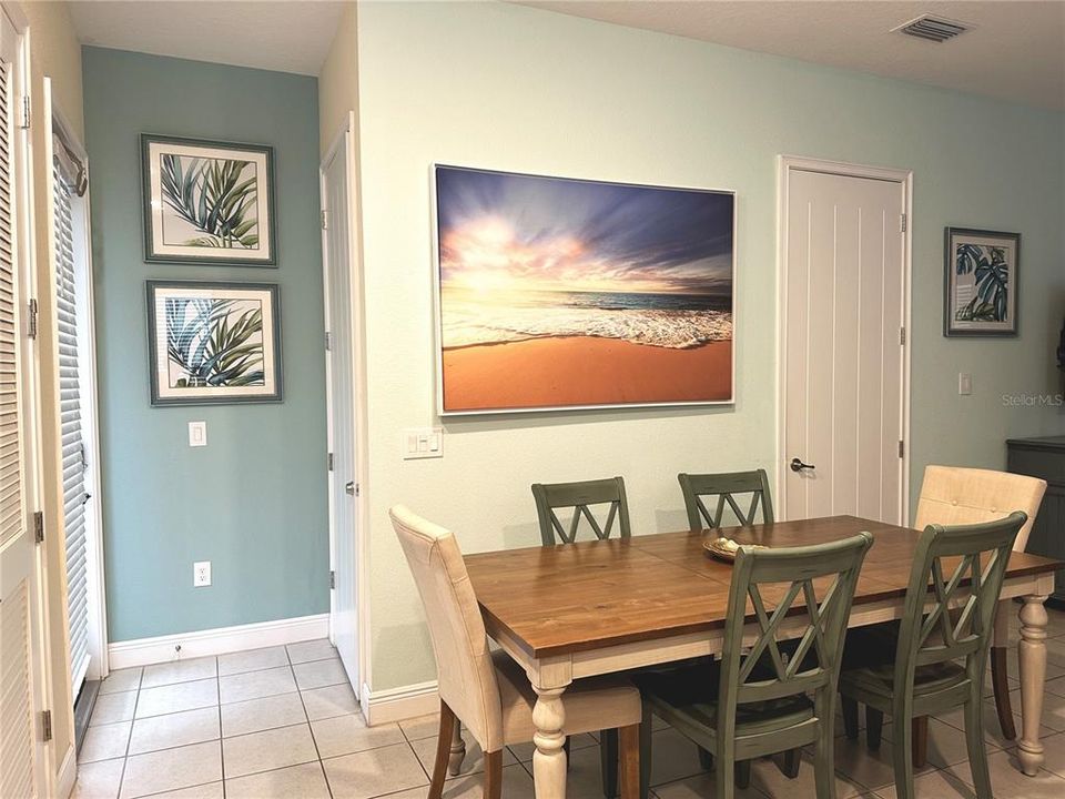 For Rent: $3,300 (2 beds, 2 baths, 1217 Square Feet)