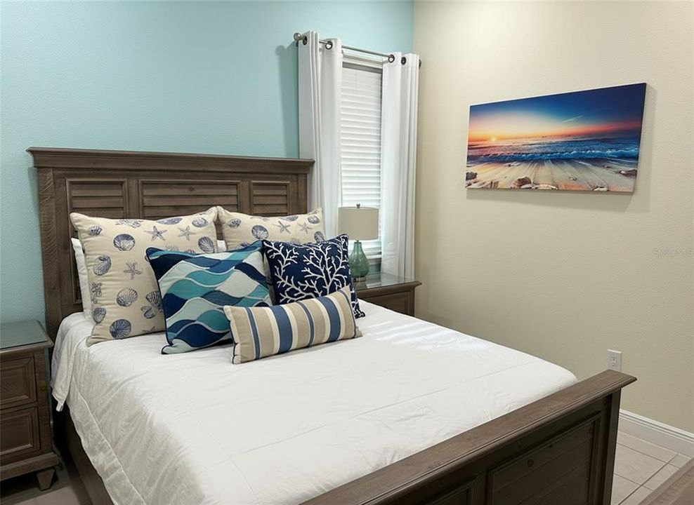 For Rent: $3,300 (2 beds, 2 baths, 1217 Square Feet)