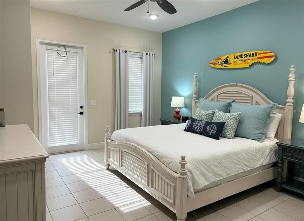 For Rent: $3,300 (2 beds, 2 baths, 1217 Square Feet)