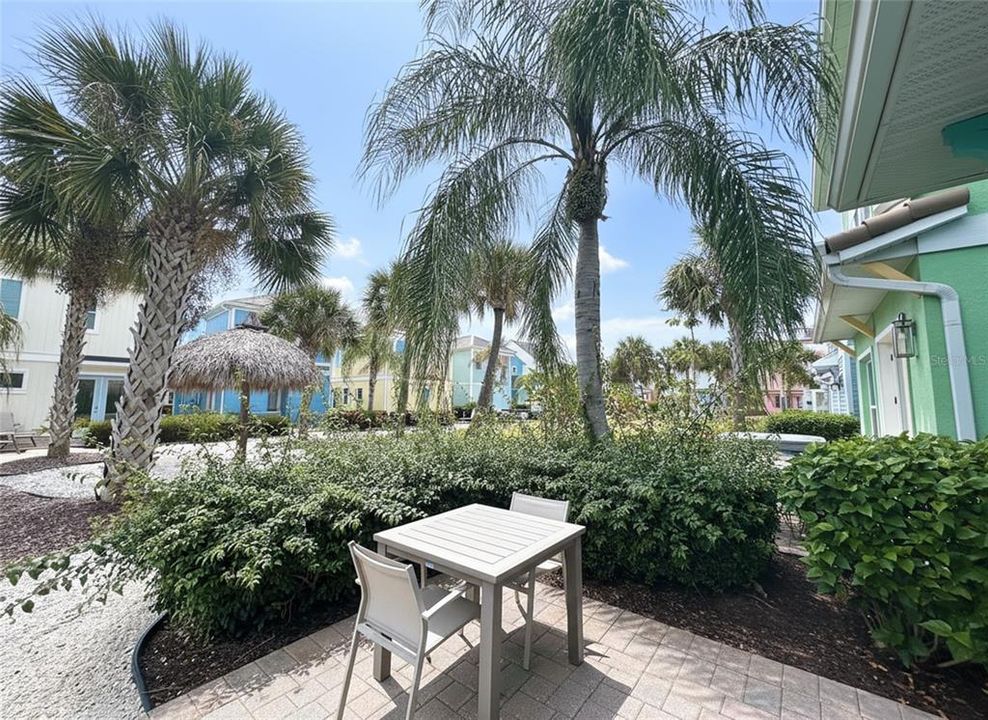 For Rent: $3,300 (2 beds, 2 baths, 1217 Square Feet)