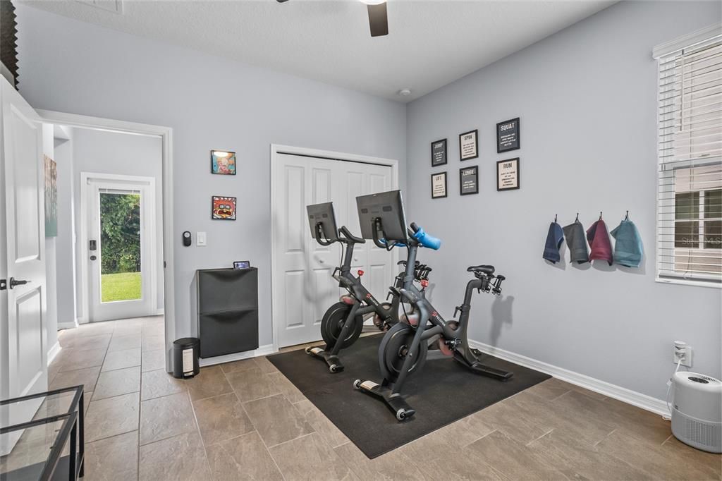 На продажу: $849,999 (5 спален, 4 ванн, 3557 Квадратных фут)