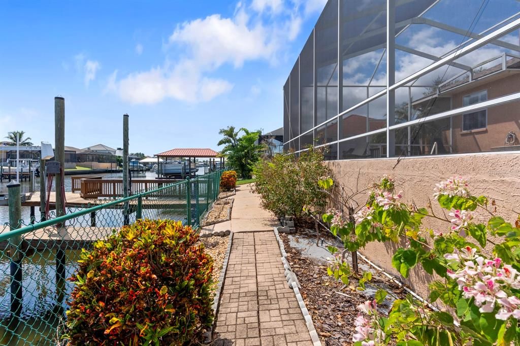 待售: $1,079,000 (4 贝兹, 3 浴室, 2904 平方英尺)