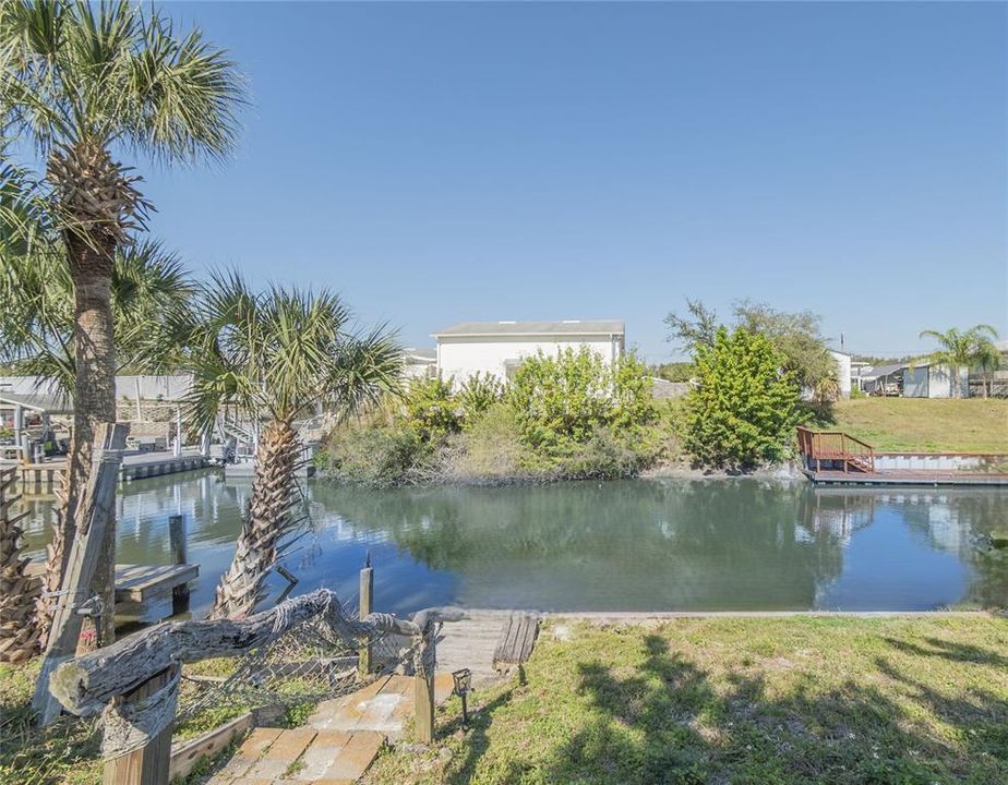 待售: $210,000 (0.21 acres)