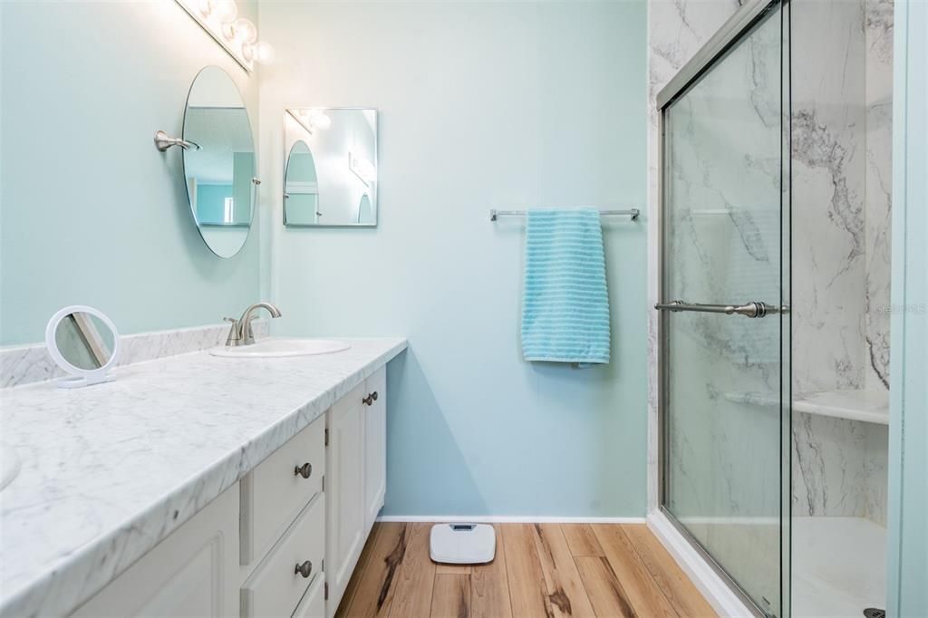 En Venta: $210,000 (3 camas, 2 baños, 1512 Pies cuadrados)