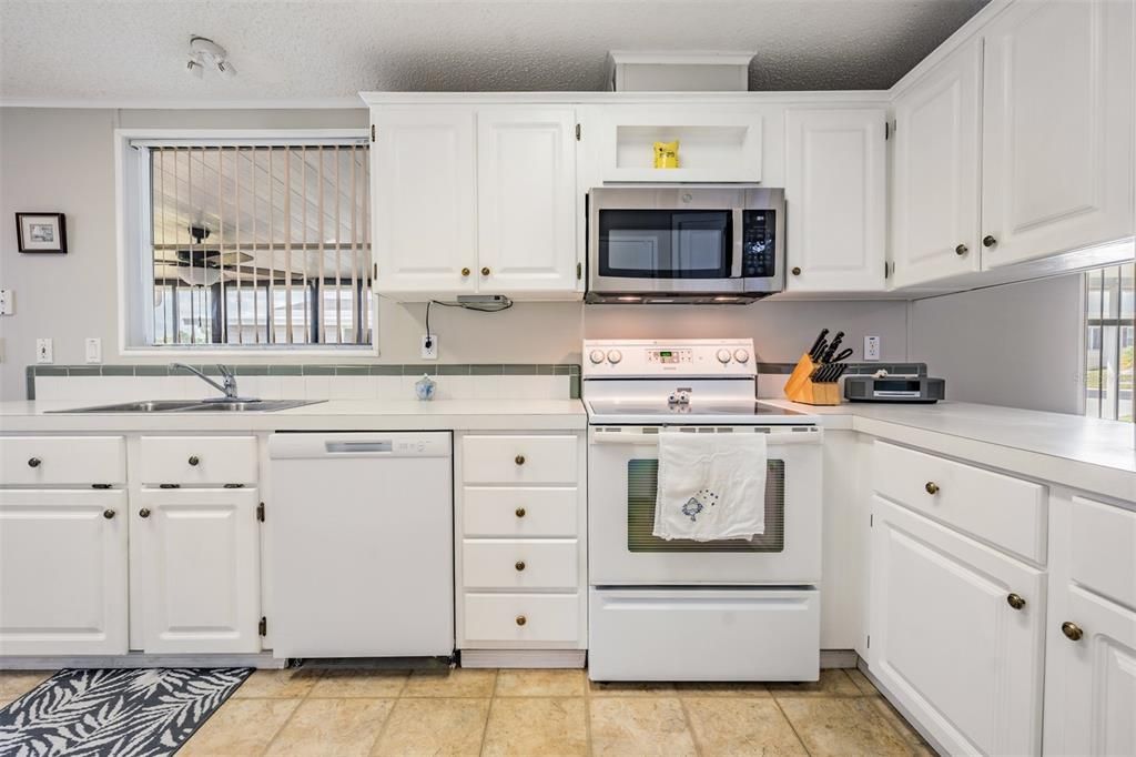 En Venta: $210,000 (3 camas, 2 baños, 1512 Pies cuadrados)