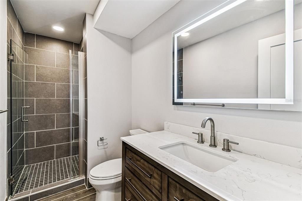 Active With Contract: $4,200 (3 beds, 3 baths, 1664 Square Feet)