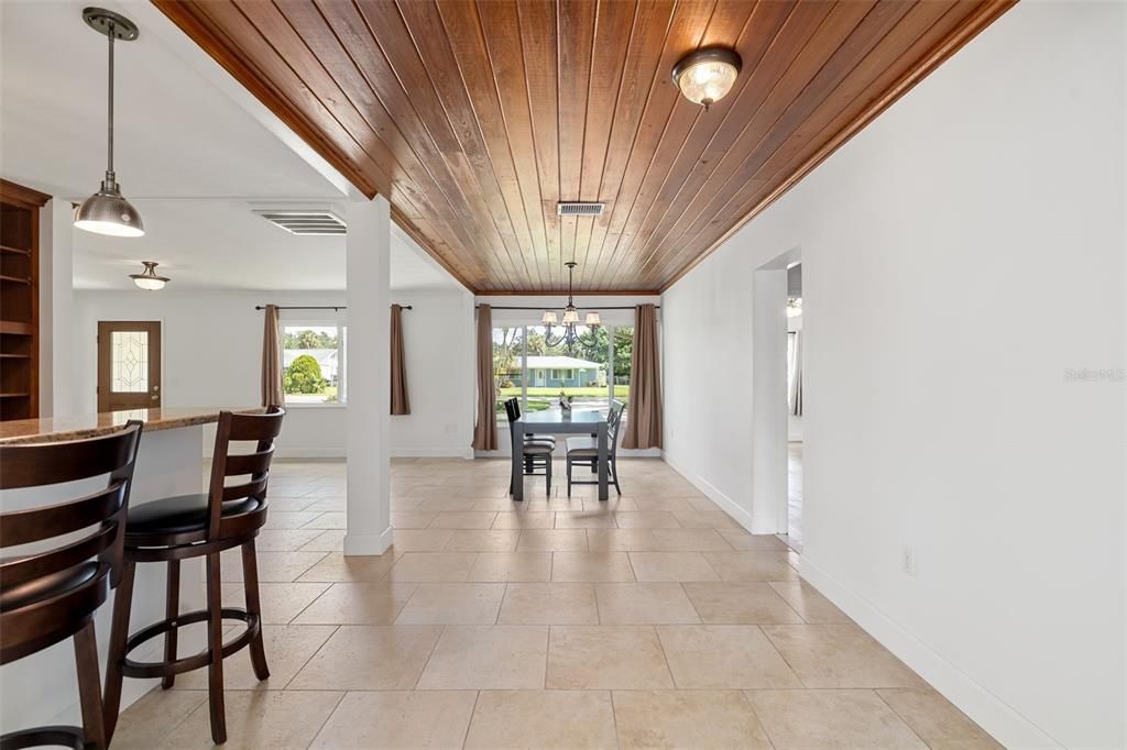 Active With Contract: $598,000 (4 beds, 2 baths, 1919 Square Feet)