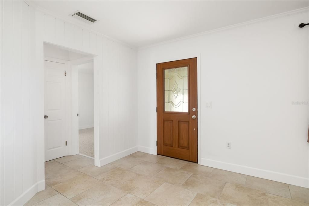 Active With Contract: $598,000 (4 beds, 2 baths, 1919 Square Feet)